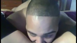 Black dude fucks hot chick in interracial clip