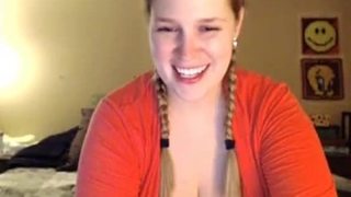 Blonde bbw reveals her tits and puts in doggy style for a while